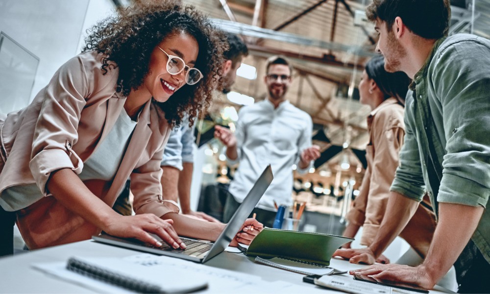 In-Depth Comparison of EE vs Three Business Plans for Optimal Solutions